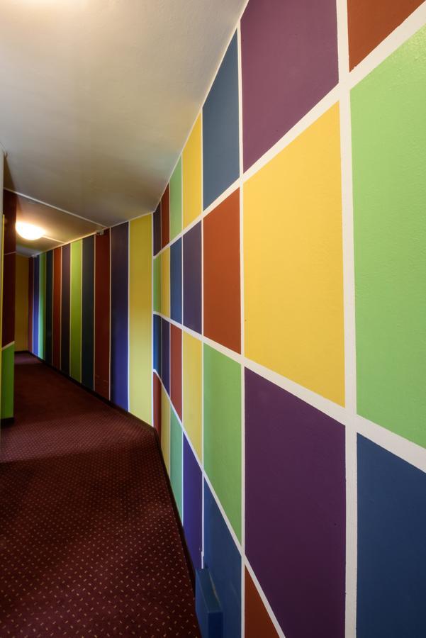 Colors Hostel Toscolano-Maderno Exterior foto